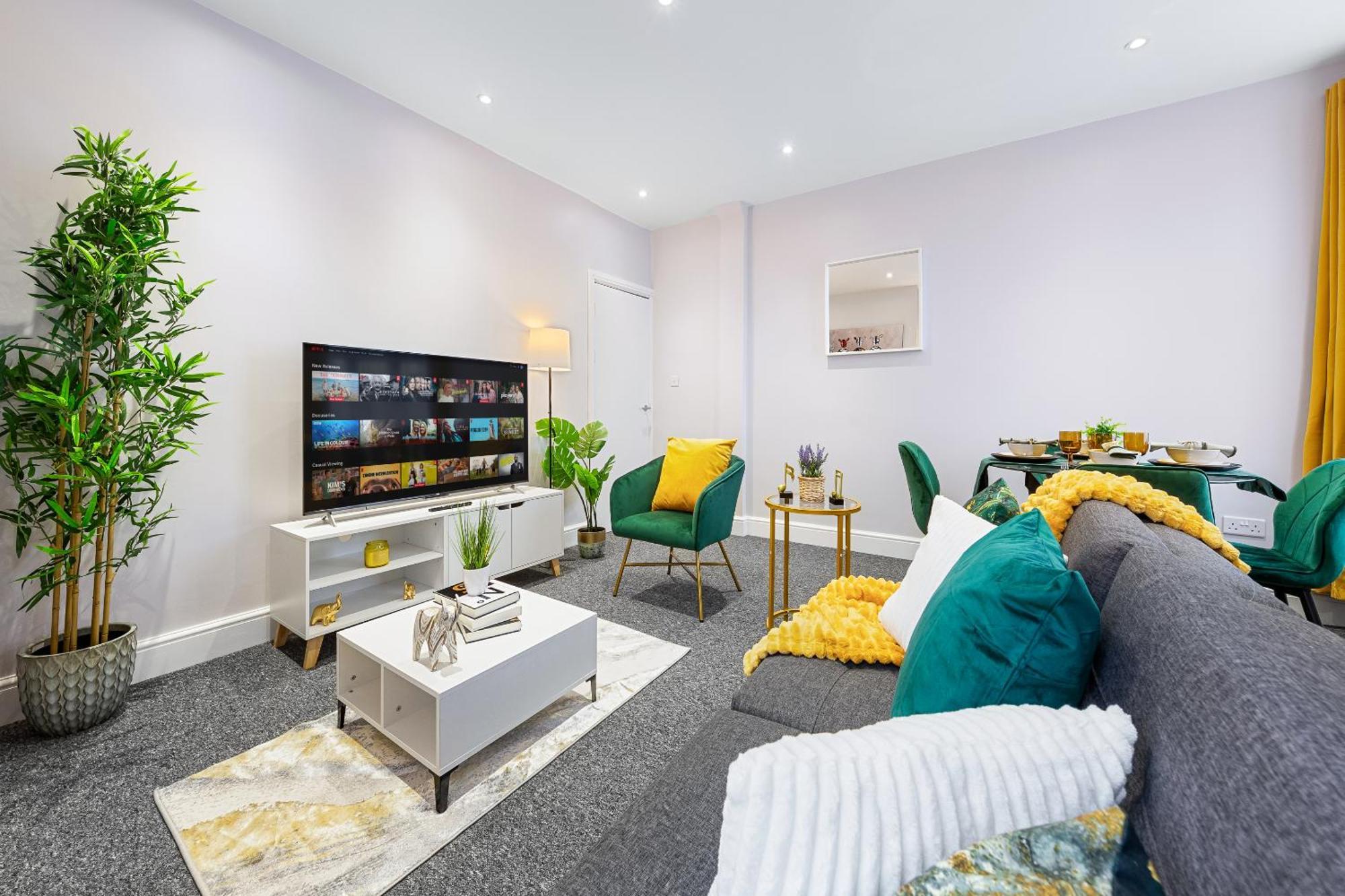 Elegant 2Br London Hideaway- King Bed, Sleeps 6 - Parking- Instant Book- 20 Percent Off Limited Time! Barnet Exterior foto